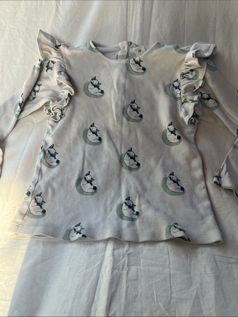 Kate Quinn Blouse with sleeping Kitten Print